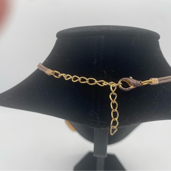 Brown and Cream Necklace - Picture 6 of 6